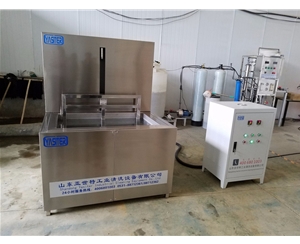泰安气缸提升的单槽超声波清洗机